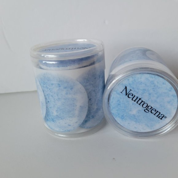 Neutrogena 12 Rejuvenating Puffs 1.57 in Puffs Refills Only Lot of 2 Containers - Picture 3 of 6